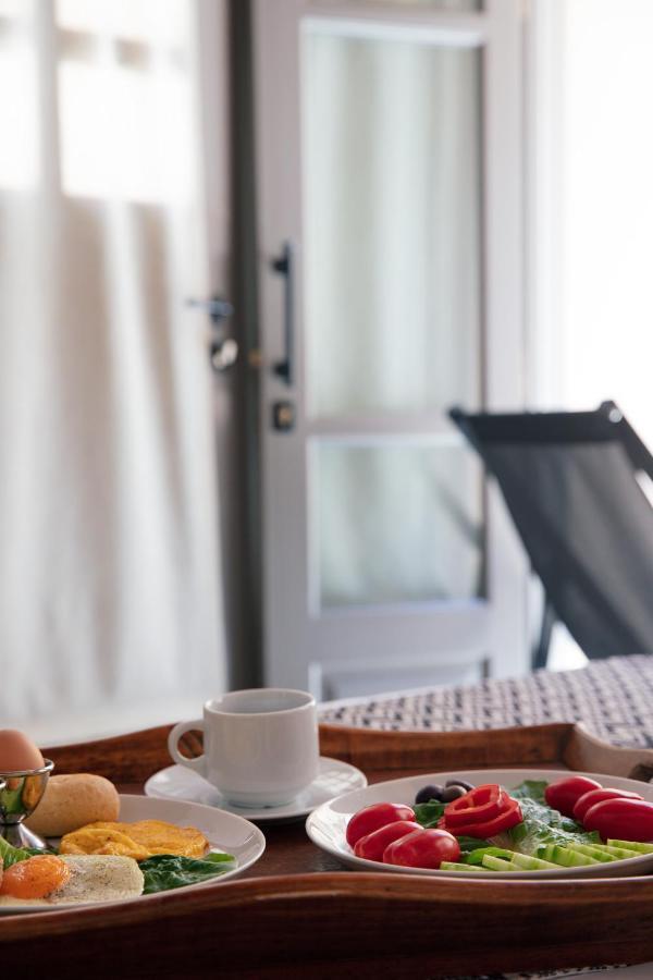 Gateway Suites 罗希姆诺 外观 照片