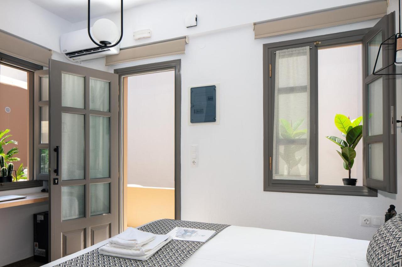 Gateway Suites 罗希姆诺 外观 照片